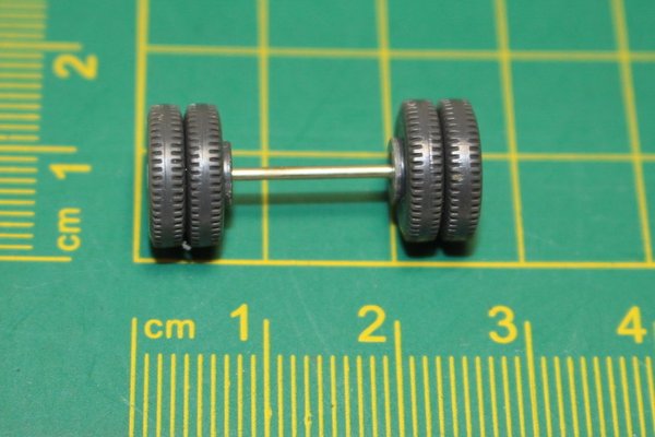 ew607, Wiking 11mm Zwillingsbereifung mit Achse, 6-Loch-Felge, zweiteilig / Ersatzteile Achsen Räder