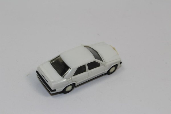 hg1034, Alter Herpa MB Mercedes Benz 190E 2.3-16 in weiß